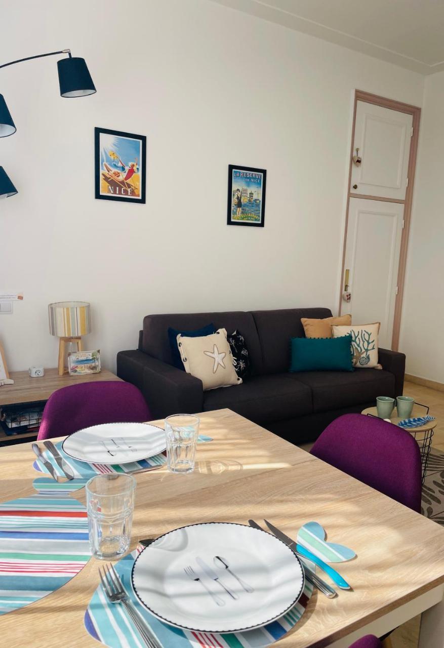 Charmant Studio En Bord de Mer — 4-Star Luxury Hotel in Nice, France