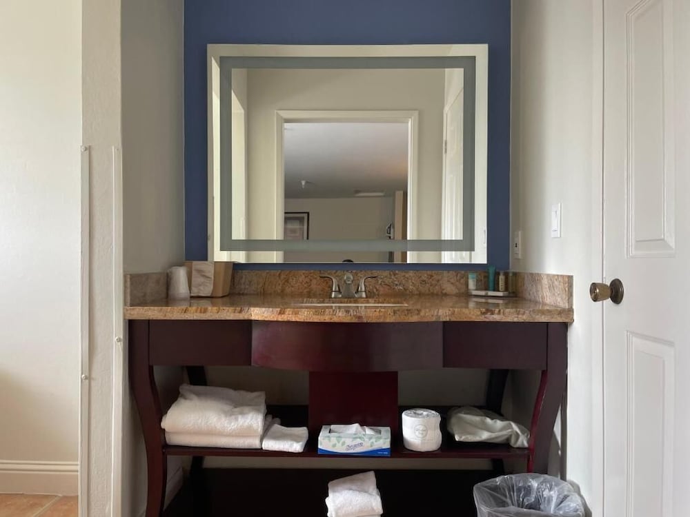Hotel Solares - photo 41