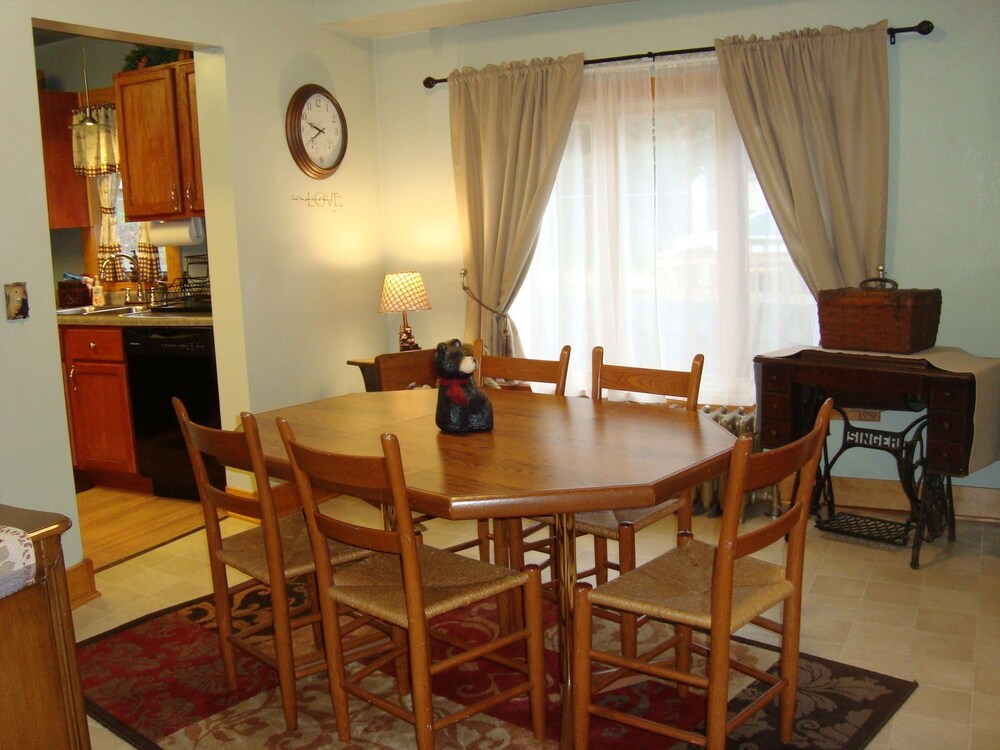 The Bear Den - photo 5