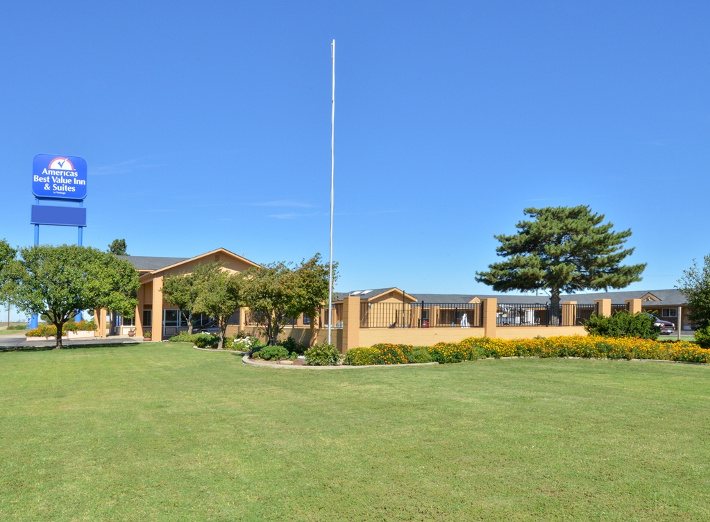 Americas Best Value Inn & Suites Vega - photo 3