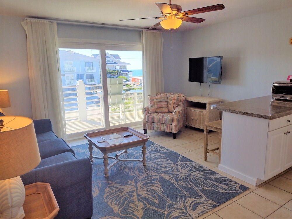 Sandpeddler Inn & Suites - photo 32