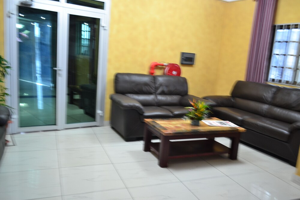 Dk Hotel — Bonaberi — photo 4
