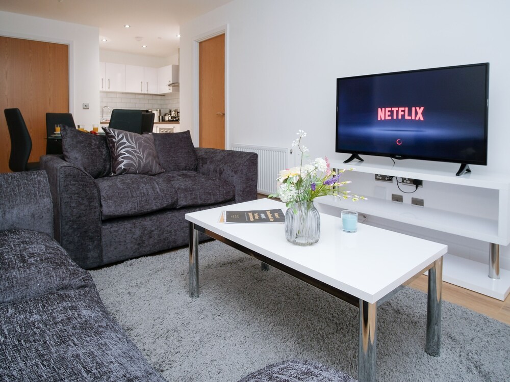 Onyx Luxury Stylish City Apartments — 4-Star Luxury Hotel in Birmingham, United Kingdom