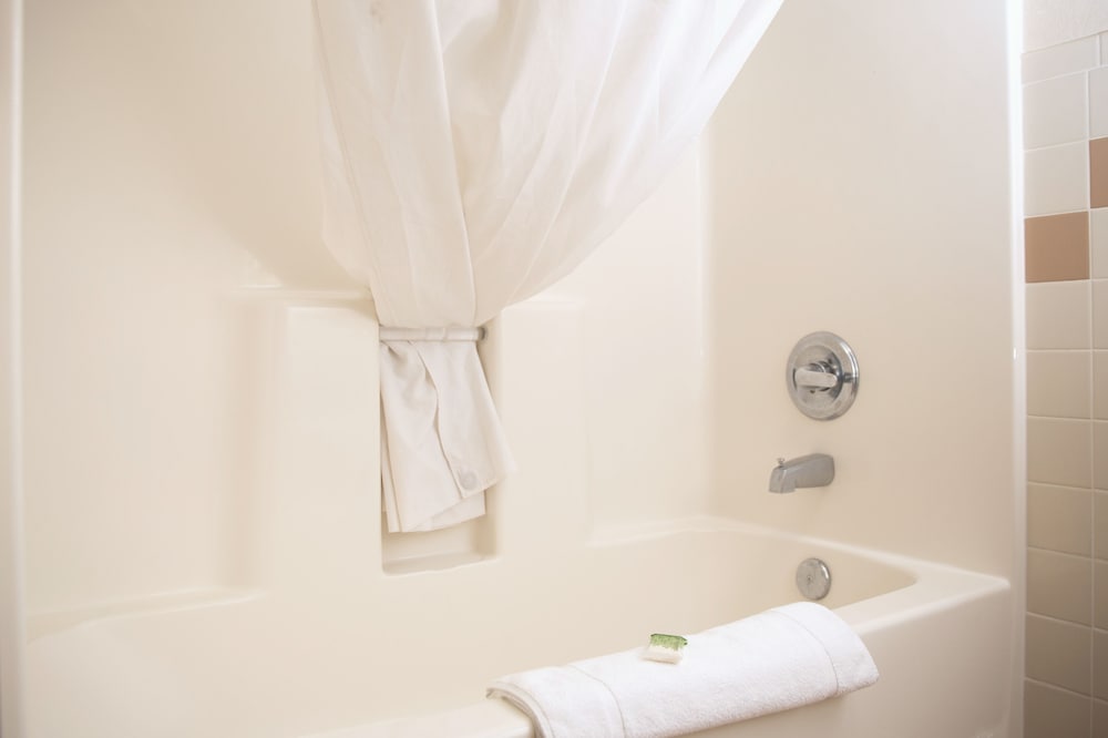 AmericInn by Wyndham Pampa Event Center - photo 18