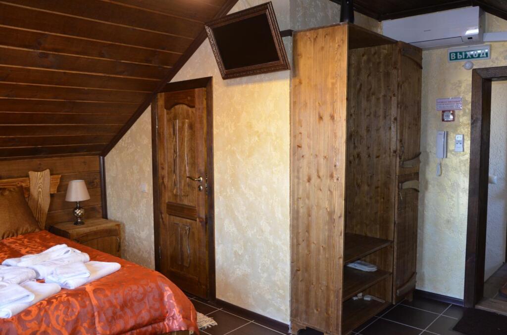 Baza otdykha Malenkaya Shveitsariya — hotel in Repino