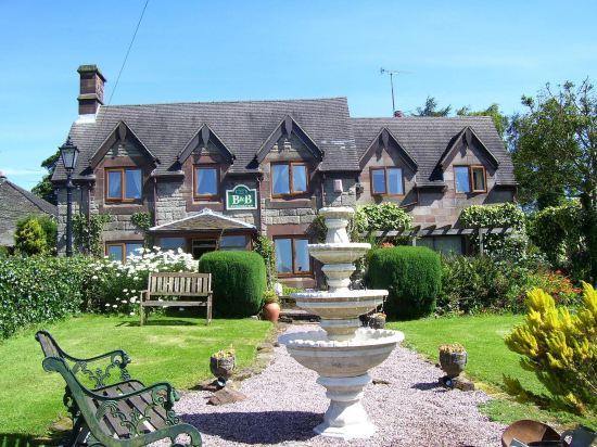 Trough Ivy House — 4-Star Luxury Hotel in Stoke-On-Trent, United Kingdom