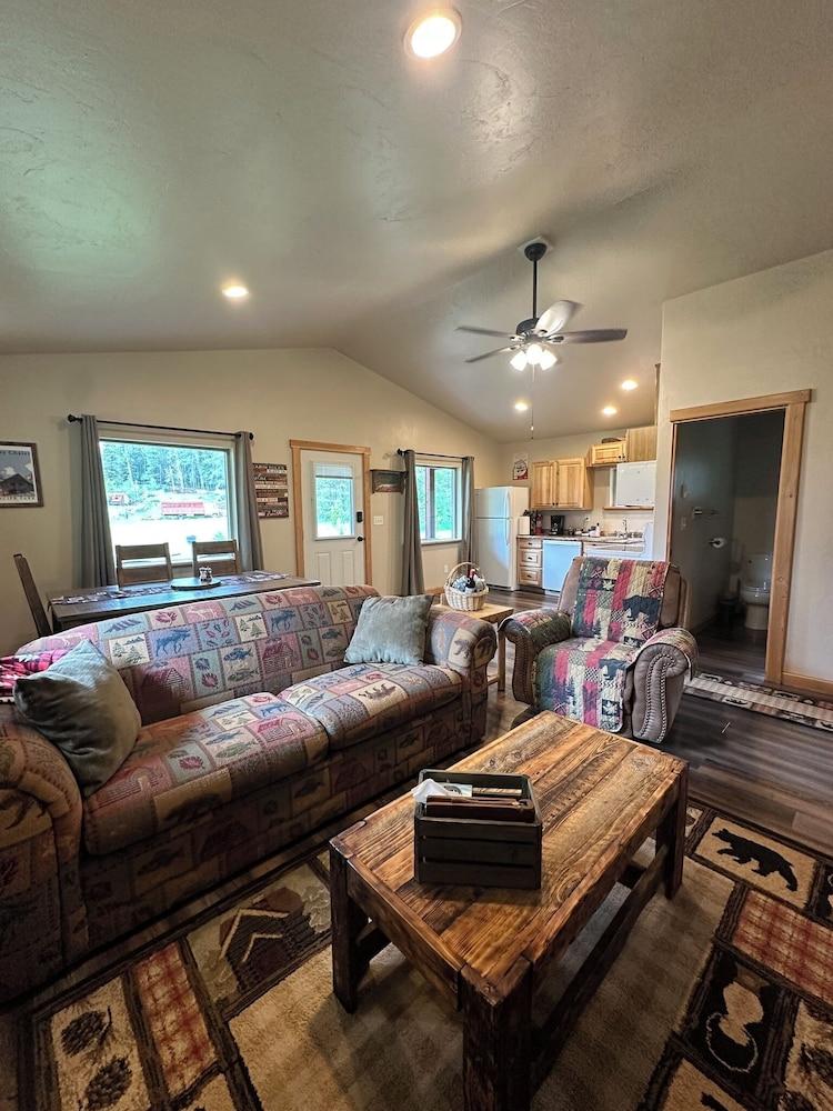 Glacier Homestead - photo 33