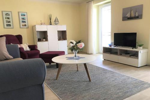 Haus Deichkieker Apartment 1 2 — 4-Star Luxury Hotel in Busum, Germany