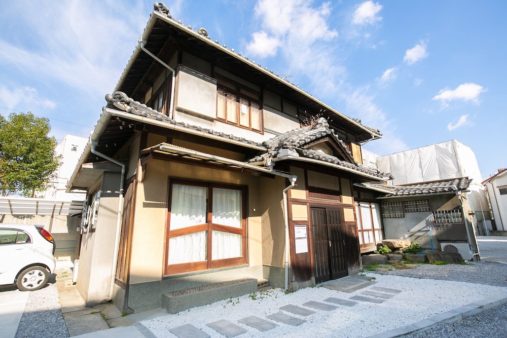 Waka - last minute hotel in Osaka