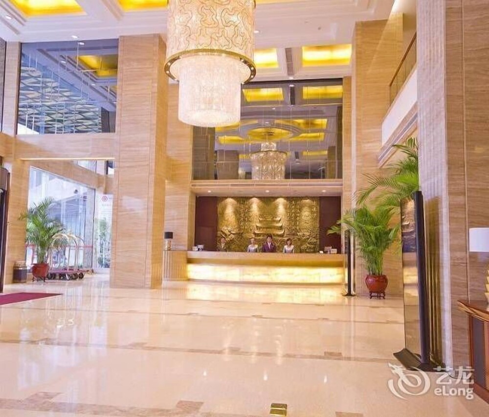 Changsha Xingwei Huatian Hotel — 5-Star Luxury Hotel in Changsha, People's Republic of China