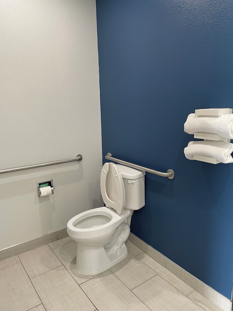 Express Inn Richey - photo 28