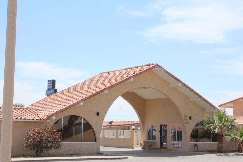 Travelodge by Wyndham Blythe - carbon neutral hotel in Blythe