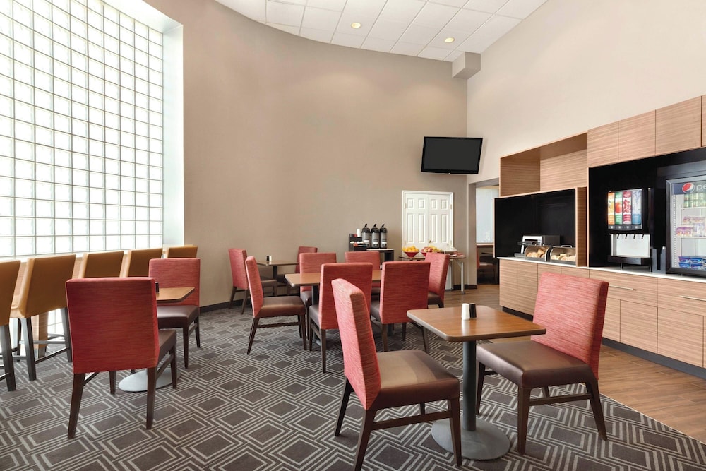 TownePlace Suites By Marriott Denver Downtown - photo 16