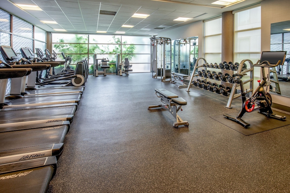 Delta Hotels by Marriott Chesapeake Norfolk - photo 21