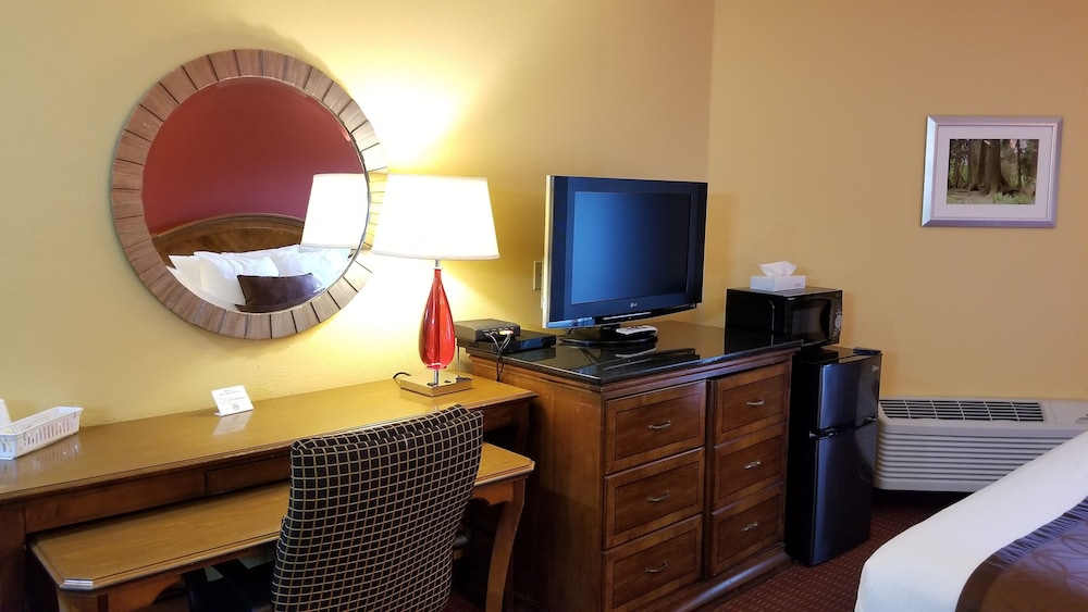 The Dew Drop Inn Motel - photo 37