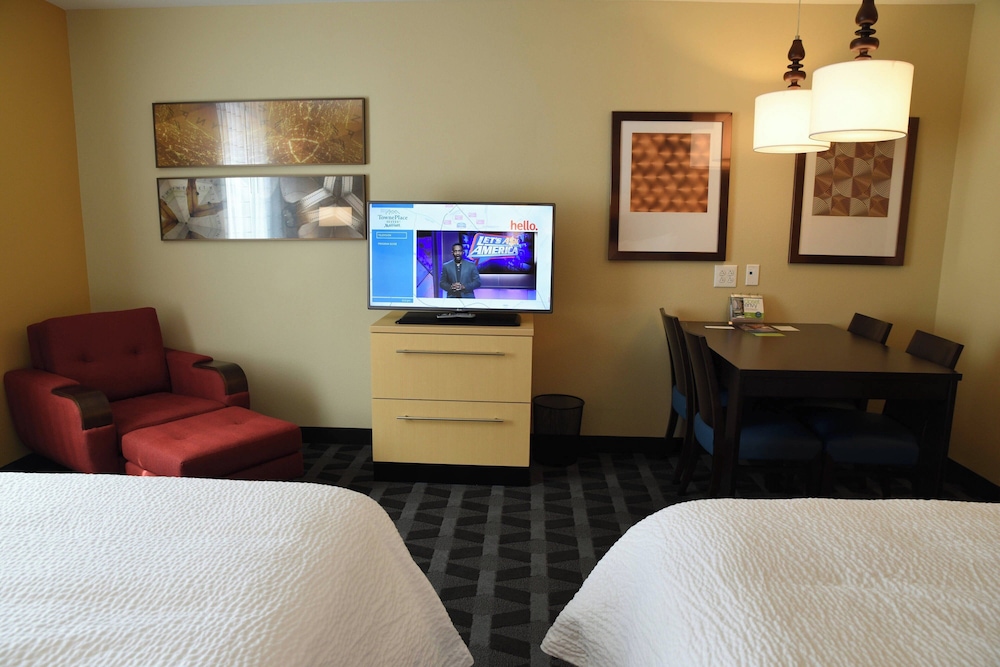 TownePlace Suites Lawrence Downtown - photo 8