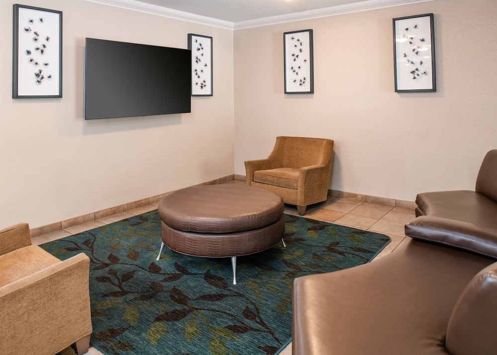 Candlewood Suites Turlock by IHG - photo 55