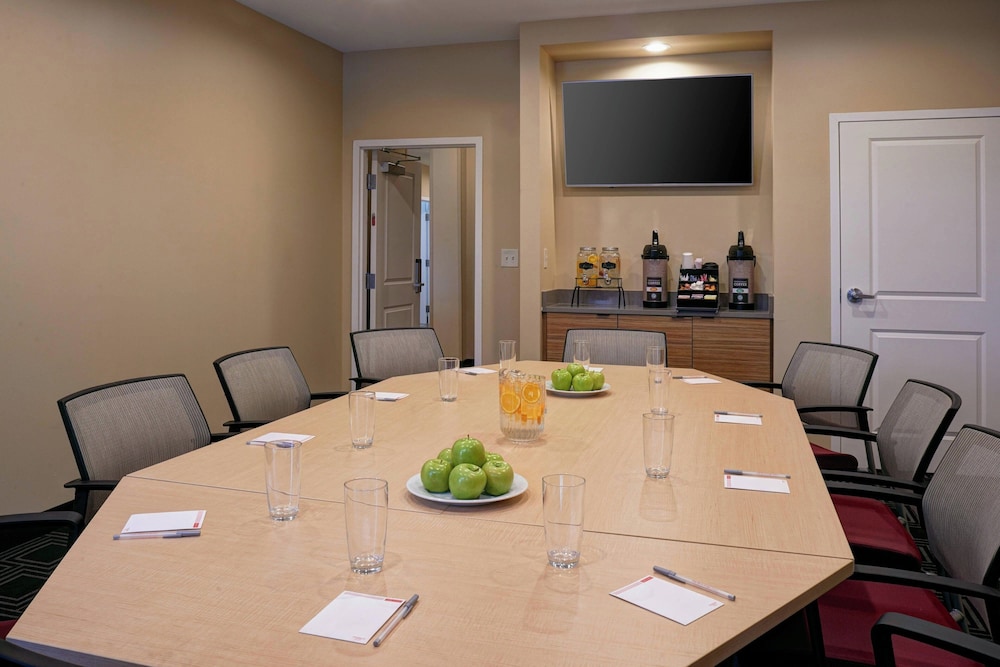 TownePlace Suites by Marriott Jackson - photo 27