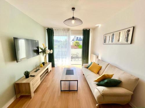 Parcappart 2 Terrasse Parking Netflix — hotel in Lanester