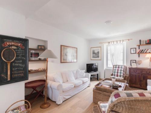 Apartment Tenuta Naiano Leonardo — 4-Star Luxury Hotel in Cavajon Veronese, Italy