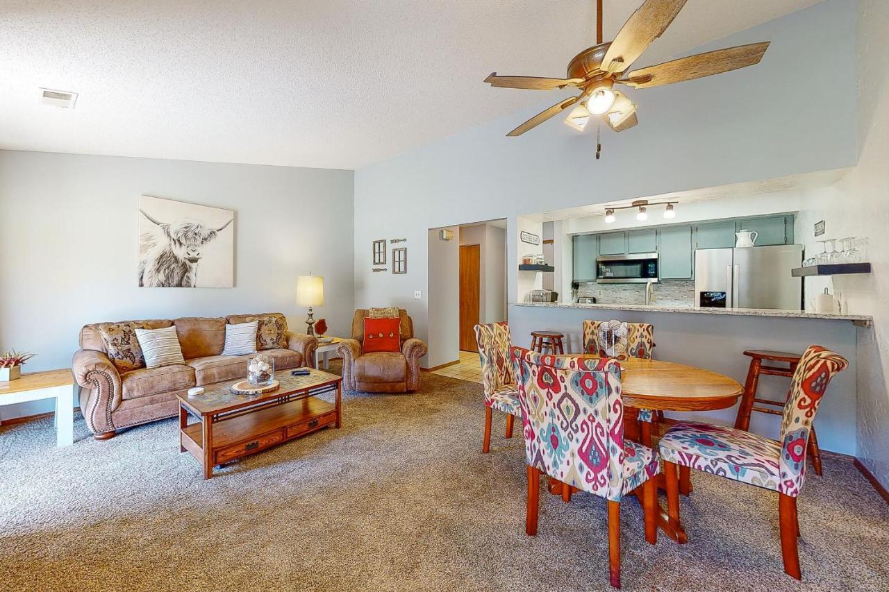 Turnberry Condo at Pointe Royale — 4-Star Luxury Hotel in Branson, United States