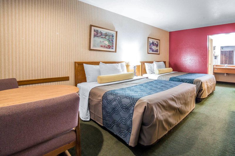 Rodeway Inn Red Hills - photo 9
