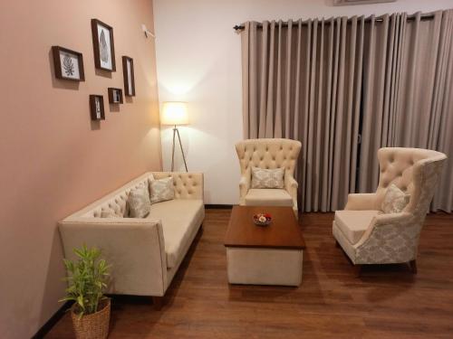 Apartment Ninety Nine — 4-Star Luxury Hotel in Kurunegala, Sri Lanka
