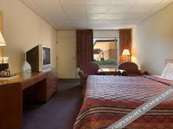 Knights Inn Bessemer AL - photo 7