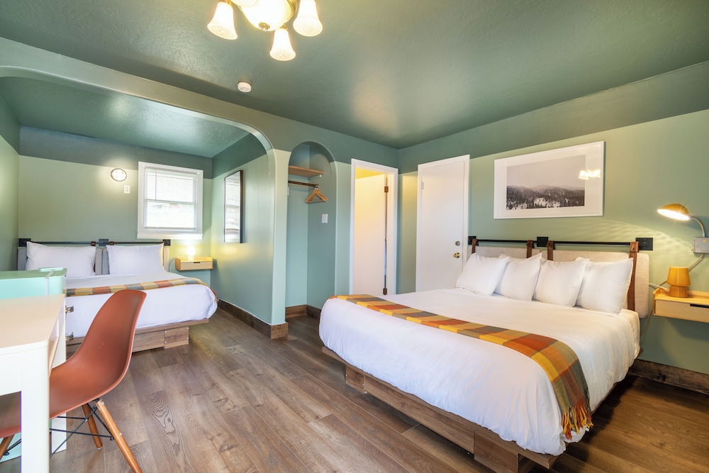 Dew Duck Inn - carbon neutral hotel in Plains