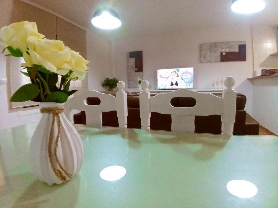 Apartamento Urb la Tortuga I — 4-Star Luxury Hotel in Tarifa, Spain