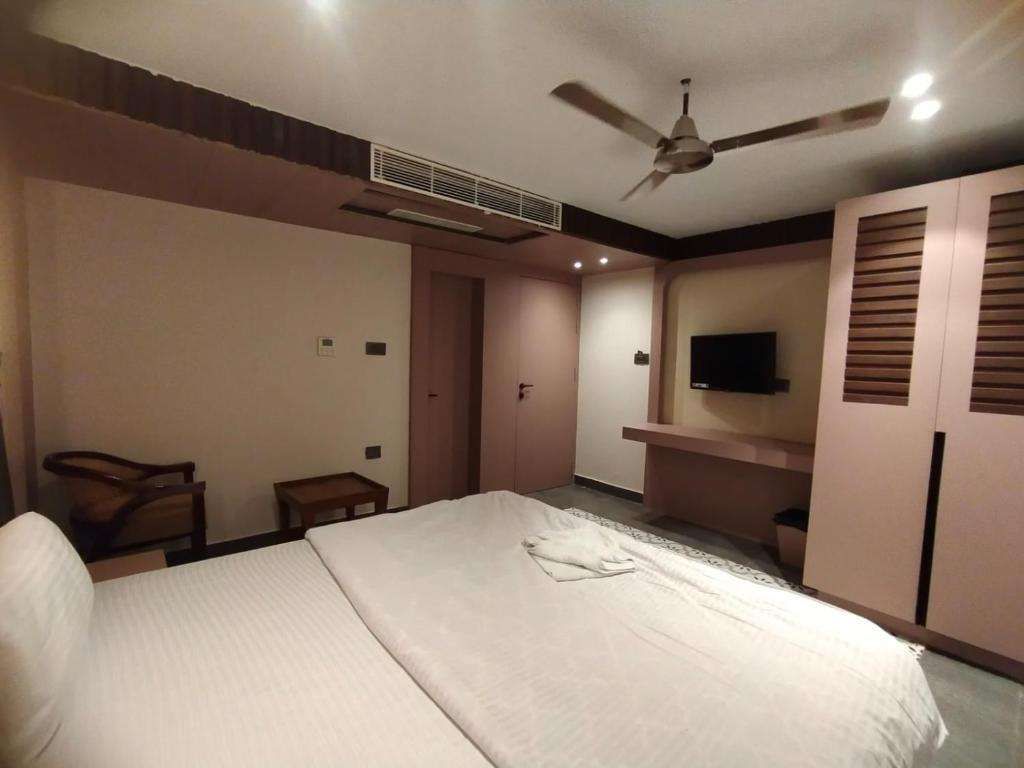 Hotel The Palassio — Kanpur — photo 5