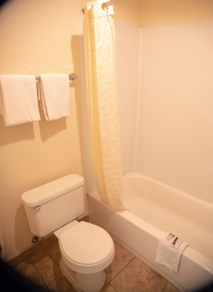 Americas Best Value Inn Phoenix I 10 West - photo 16