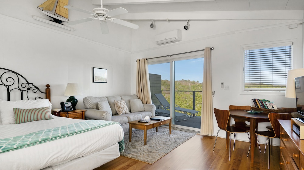Driftwood Resort - photo 61