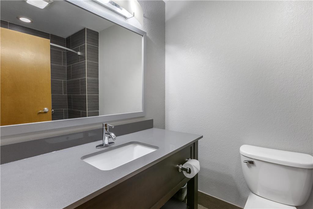 Best Western Plus Lampasas Inn & Suites - photo 14