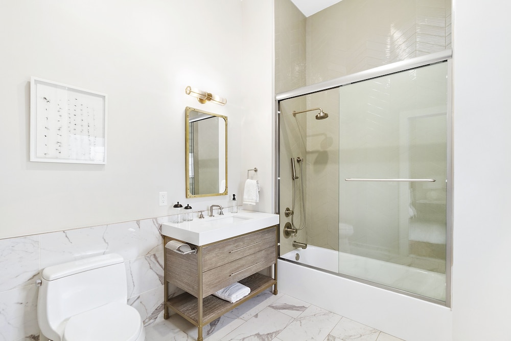 The Vanderbilt Hotel Suites - photo 18