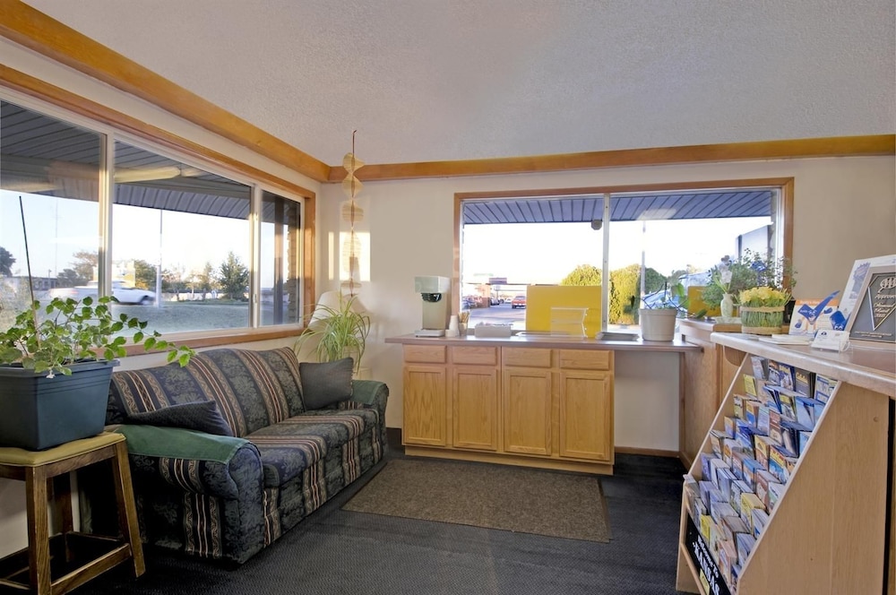 American Inn of Liberal - photo 3