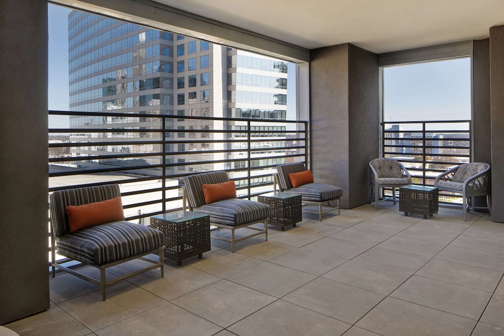 Home2 Suites by Hilton Charlotte Uptown NC - photo 60