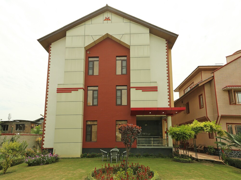 Capital O 12292 Marvilla in Srinagar, India