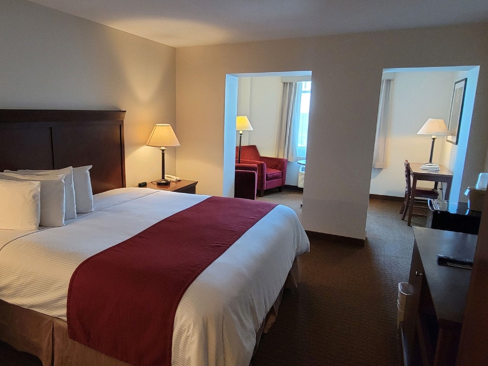 Penn Wells Lodge - photo 9