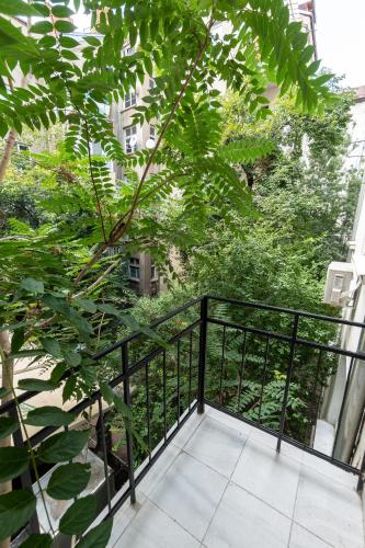 Vitoshka Luxury 2 BR Retreat by BulgarianHomes — 4-Star Luxury Hotel in Sofia, Bulgaria
