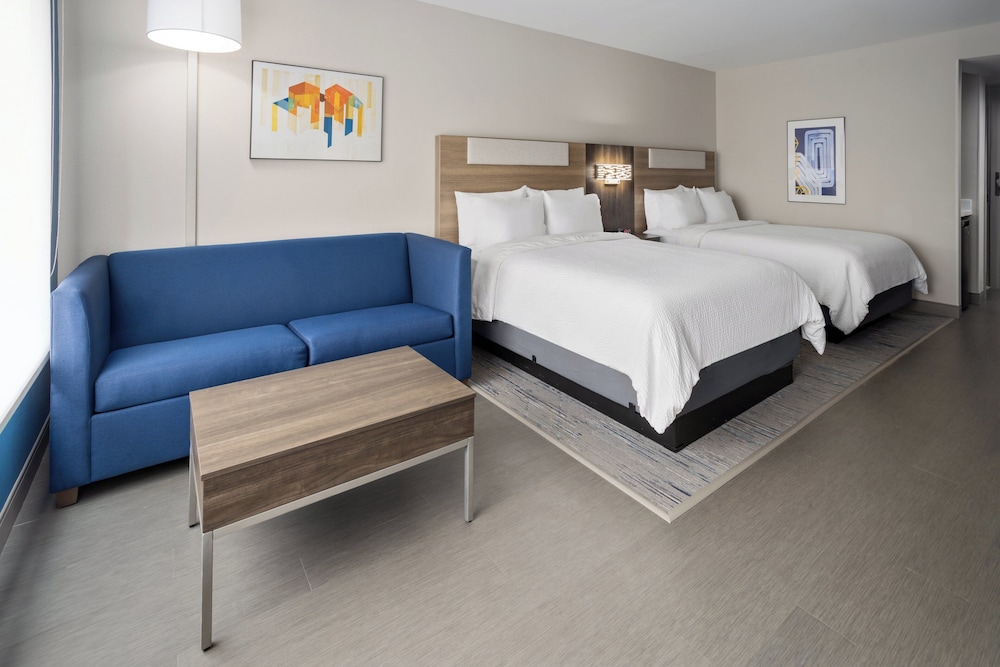 Holiday Inn Express & Suites Waynesboro East by IHG - photo 14