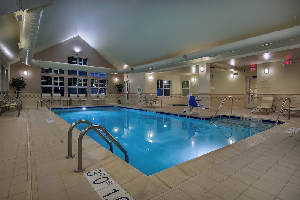 Residence Inn by Marriott Madison West Middleton - photo 33