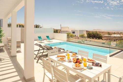 Caprica By Buenavilla in Yaiza, Spain