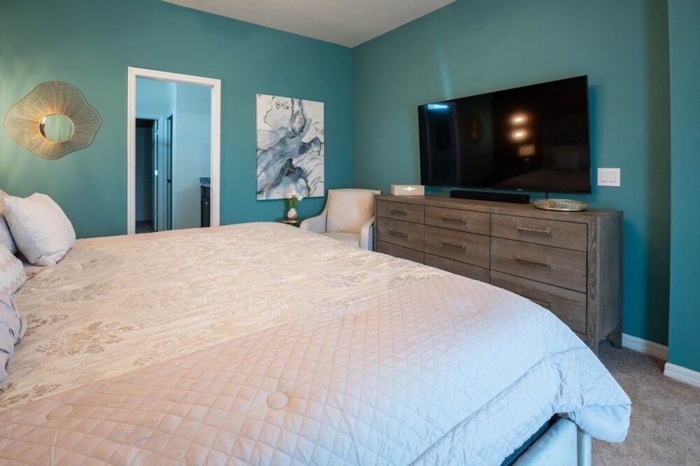 Luxury For The Whole Family At Windsor Island Resort 5 Bedroom Villa - photo 3