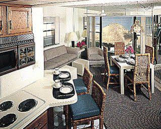 Emerald Seas Ocean Front Motel