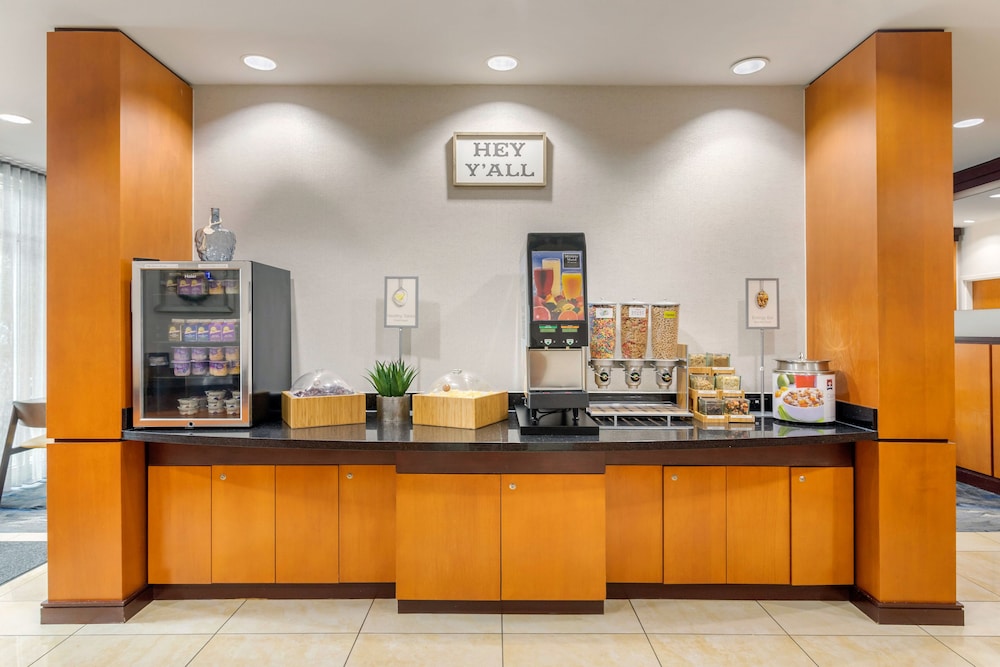Fairfield Inn & Suites by Marriott Houston Conroe Woodlands - photo 20