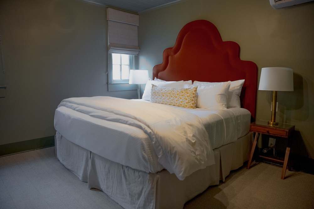 The Woodward Hotel - photo 22