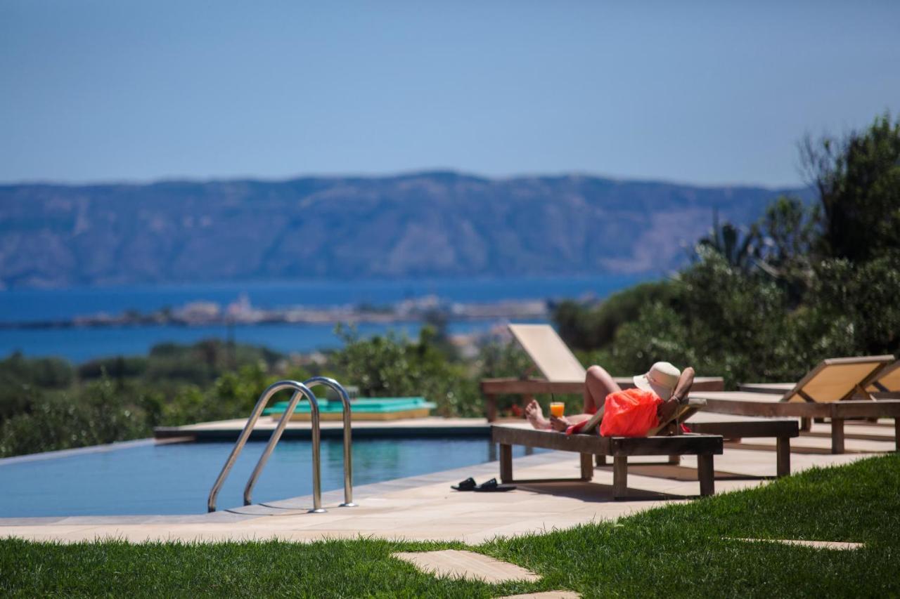 Agarathos Apartments Crete — 4-Star Luxury Hotel in Kissamos, Greece