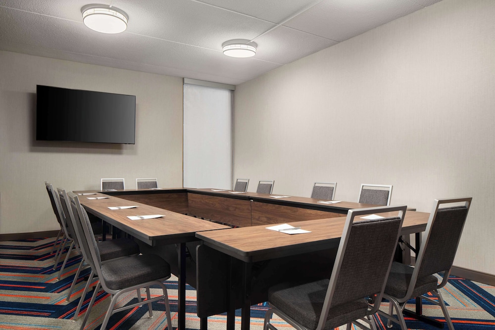 Hampton Inn Norfolk Virginia Beach - photo 32