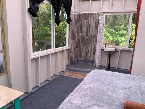Simply Convenient Tropical Country Studio — Mountain View